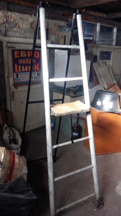 Стремянка! (В Кокшетау.).