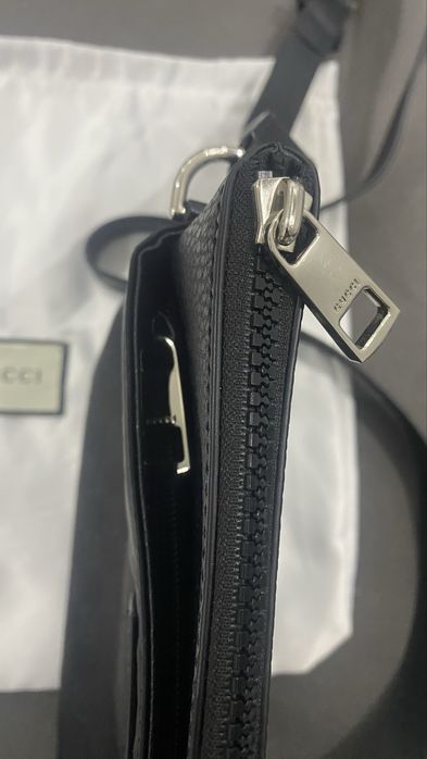 Мъжка чанта чисто нова