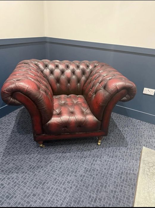 Кожен фотьойл без никакви забележки