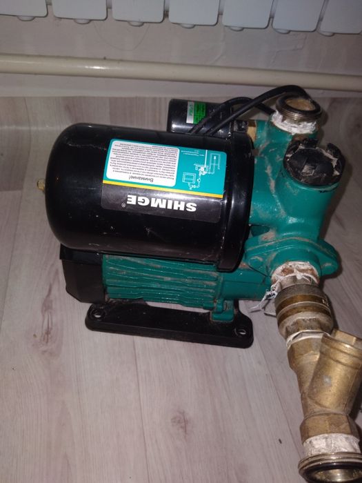 Продам насос для воды