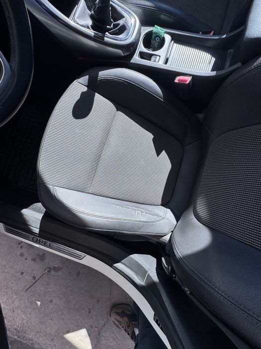 Vand opel astra j