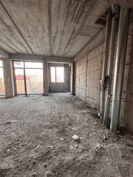 Новастройка срочна сотилади