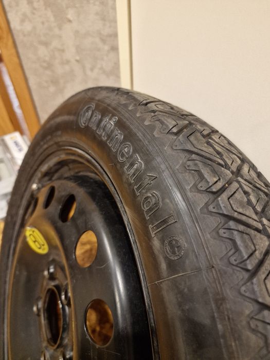 Резервна гума ( патерица ) BMW