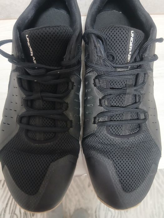 Кроссовки мужские 48