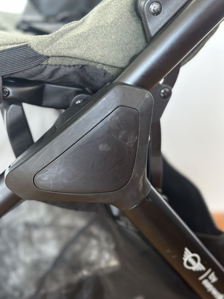 Лятна количка easywalker mini buggy + кормило и поставка за телефон
