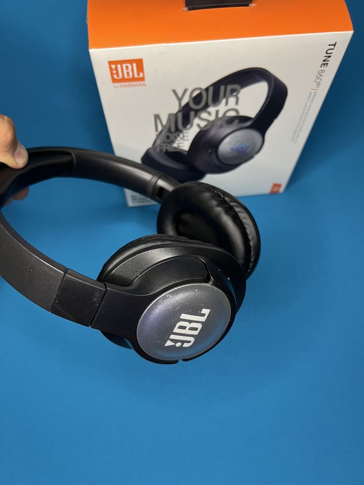 Продам Наушник беспроводной JBL860