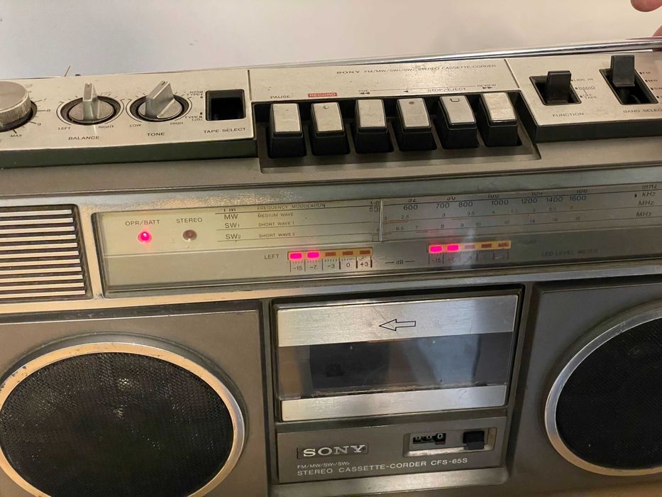 Радиокасетофон Sony CFS65S