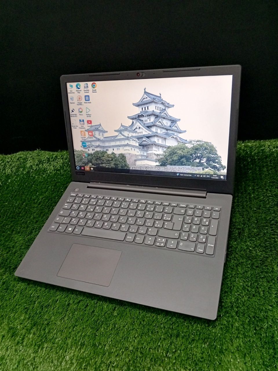 Lenovo xam arzon xamda i3 xamda bo'lib tolashgab to'lashga noutbuk