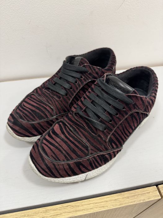 JUST CAVALLI Zebra Suede Violet Sneakers