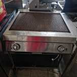 Grill electric cu banc, la 380v, gratar pe curent sau gaz
