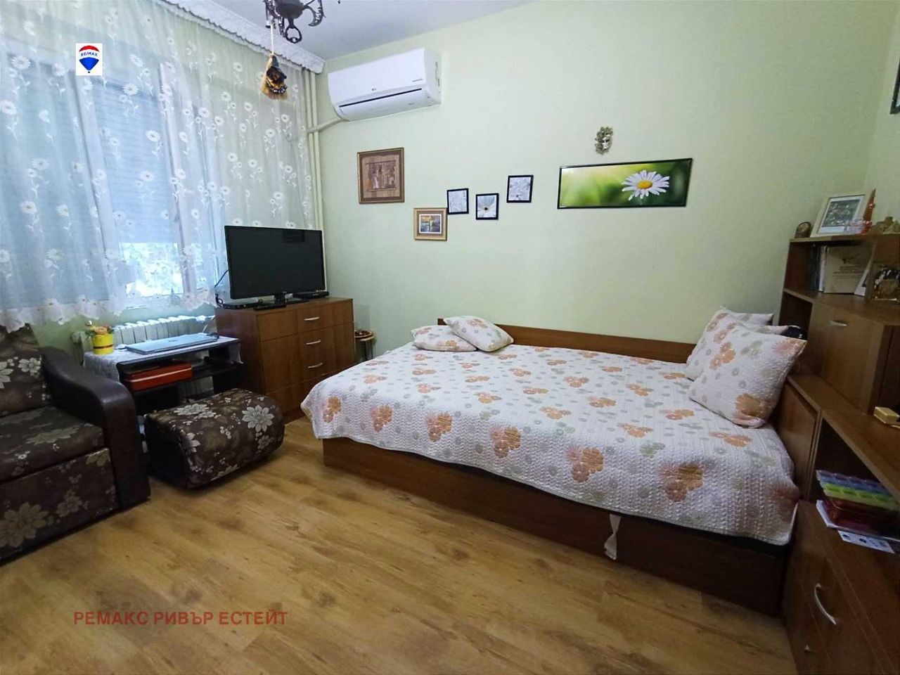 Продава се Четиристаен апартамент в Русе, Възраждане - 100 кв.м за 1289 €/кв.м - Снимка #6