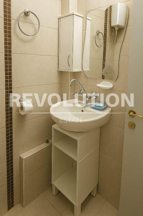 Тристаен апартамент в Центъра на Варна!