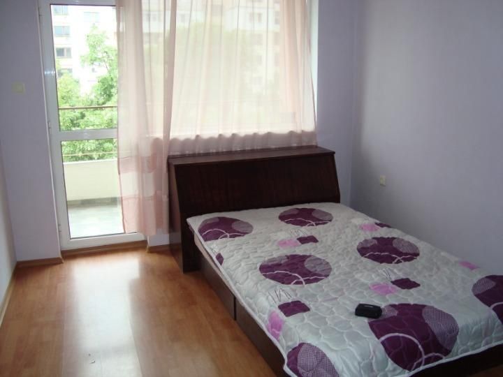 Дава се под наем Двустаен апартамент в Пловдив, Южен - 56 кв.м за 306 € - Снимка #2