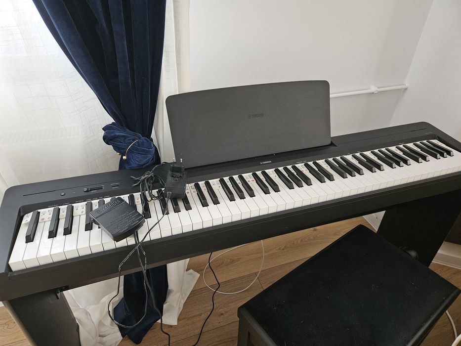 Yamaha Digital Piano P-145