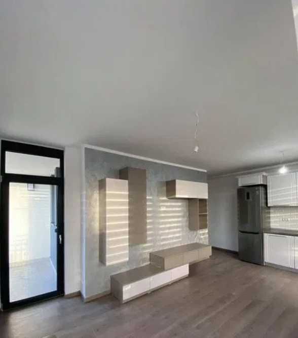 Дава се под наем Тристаен апартамент в Пловдив, Каменица 2 - 90 кв.м за 346.8 € - Снимка #1