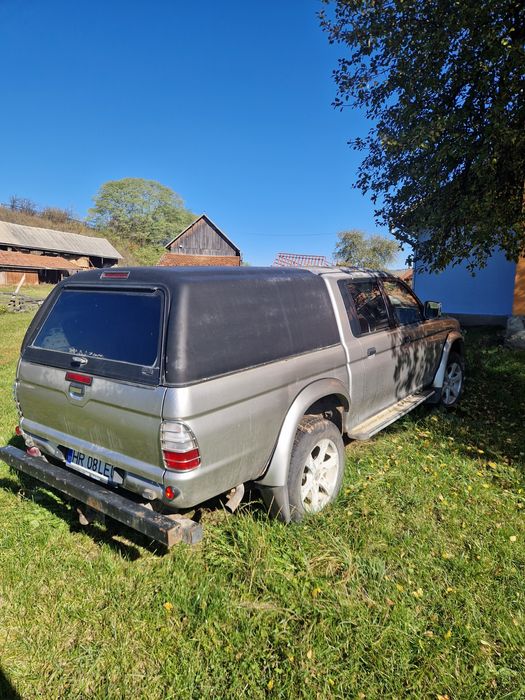 De vânzare Mitsubishi L200