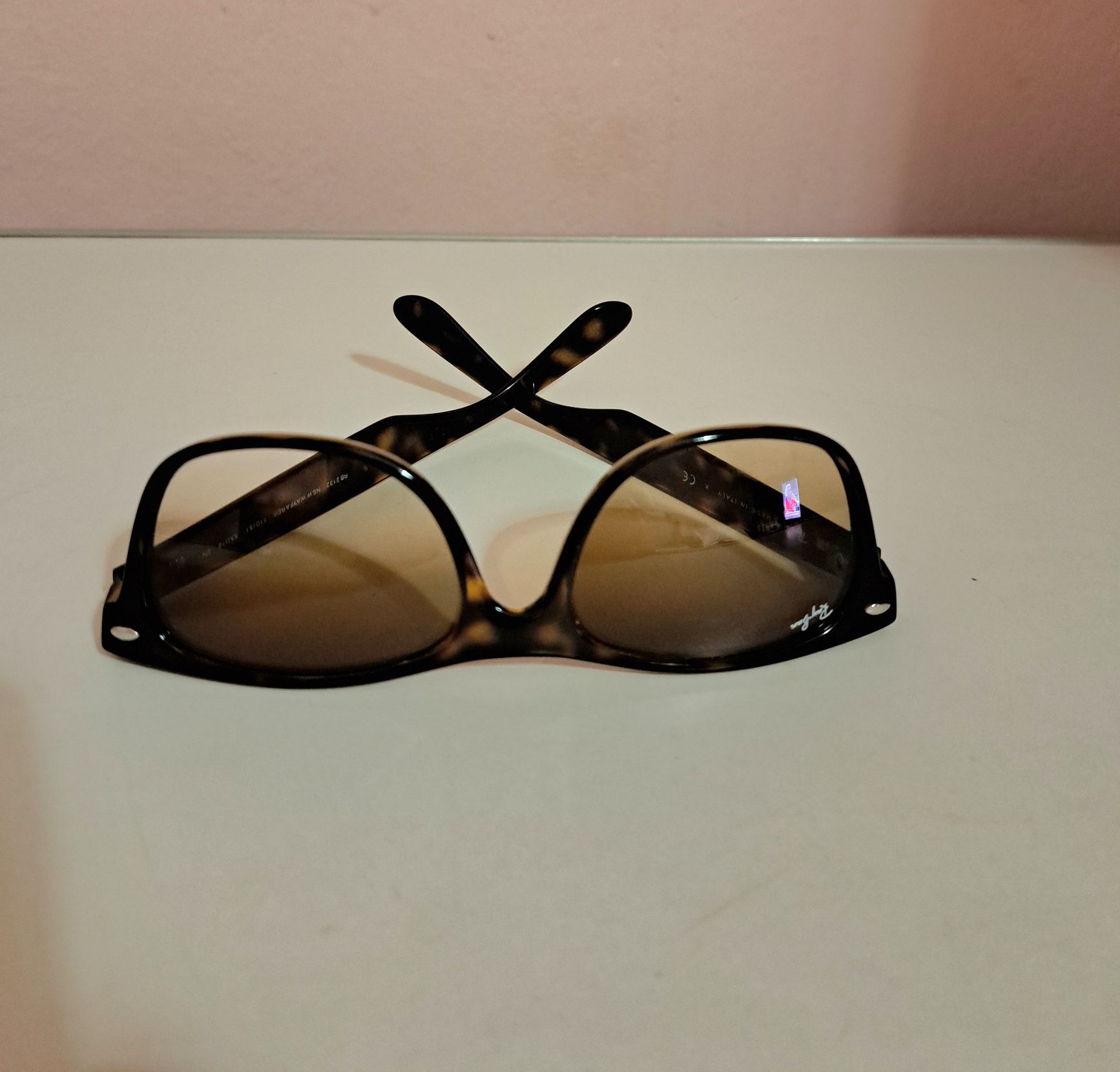 Слънчеви очила Ray-Ban New Wayfarer Classic RB2132 710/51