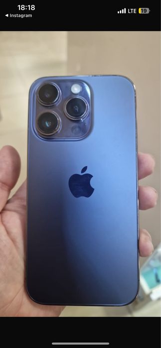 Продам айфон 14 про