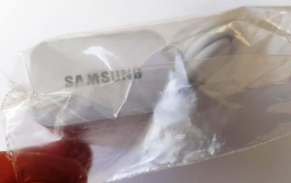 Incarcator alb sau negru NOU este pentru Samsung S8 plus, S8/ A3 / A5