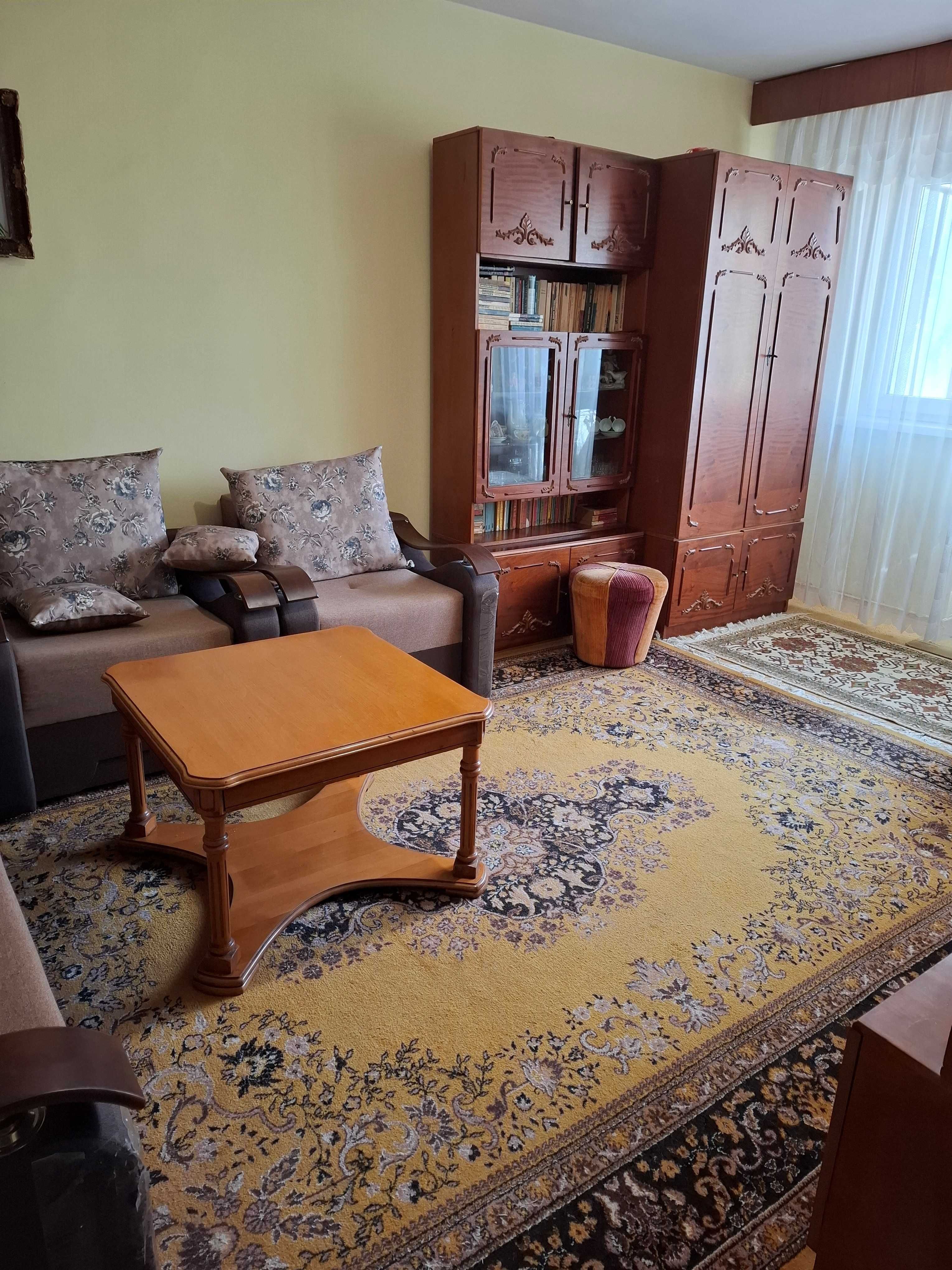 Proprietar, vând apartament 4 camere, Călărașilor, etaj 1, Viziru III