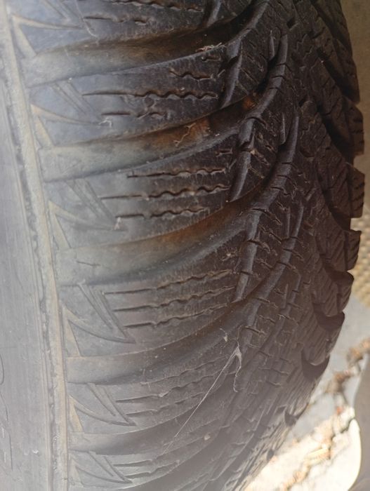 Anvelope kumho  205 55 R16. M + S