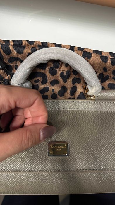 ОРИГИНАЛНА! Dolce & Gabbana малка чанта Sicily от телешка кожа