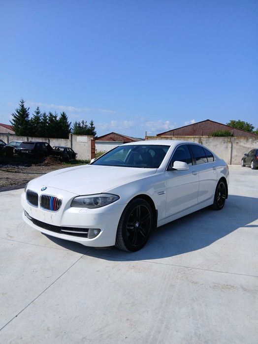 Dezmembrez BMW F10 2.0 2010 Manual