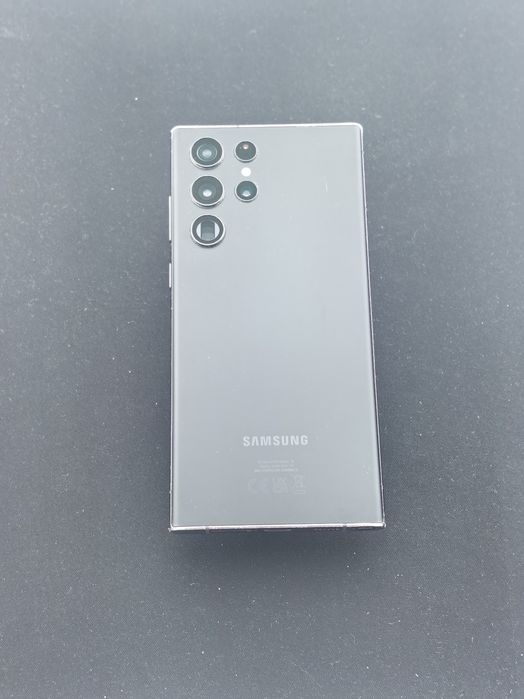 Samsung Galaxy S22 Ultra 5G  256 GB ID-fuo742