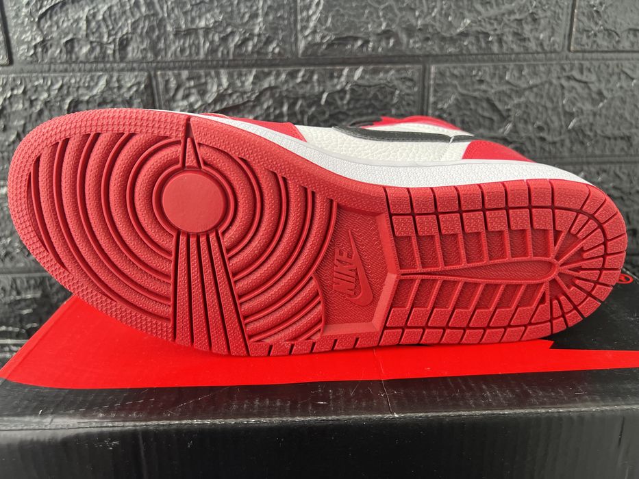 Jordan 1 Chicago 40 44