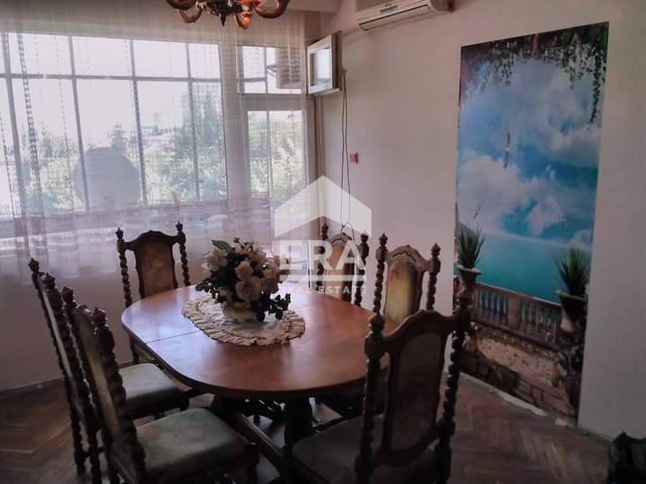 Дава се под наем Четиристаен апартамент в Варна, Център - 105 кв.м за 700 € - Снимка #5