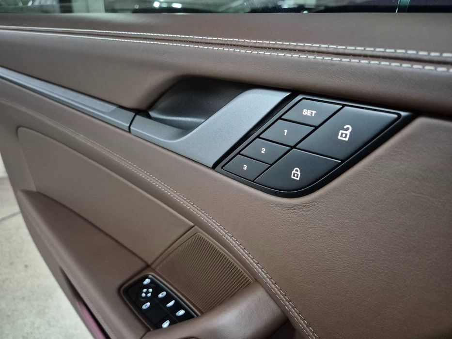 Porsche 911 Carrera Cabriolet Korean