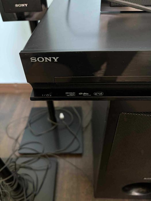 Система за домашно кино Sony DAVTZ715 600W Dolby Digital
