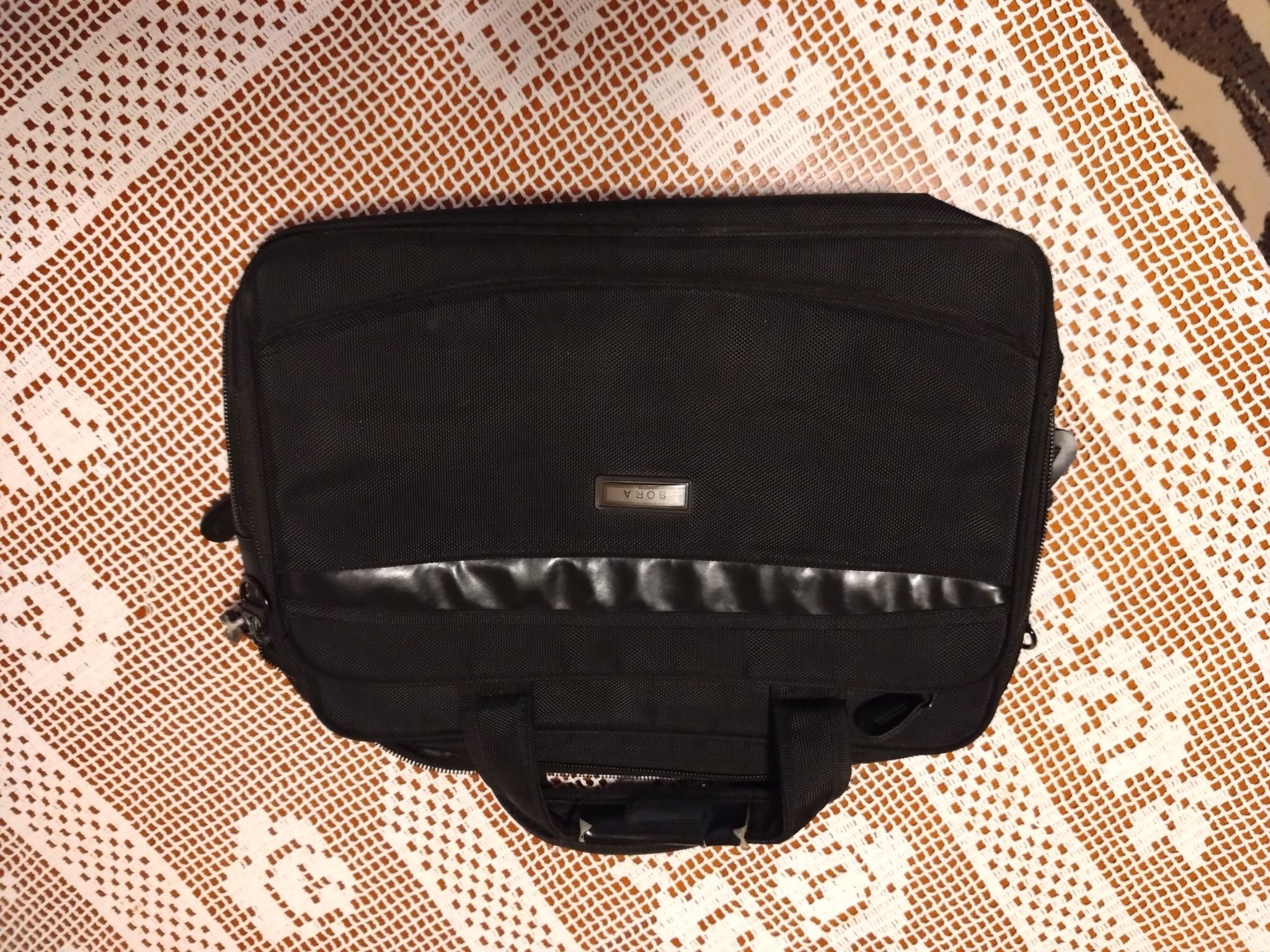 Мъжка чантичка / чанта за лаптоп / чанта за кръста