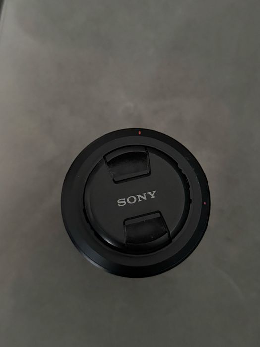 Obiectiv Sony Zeiss 55 mm 1.8, distanta focala asemanatoare cu 50 mm
