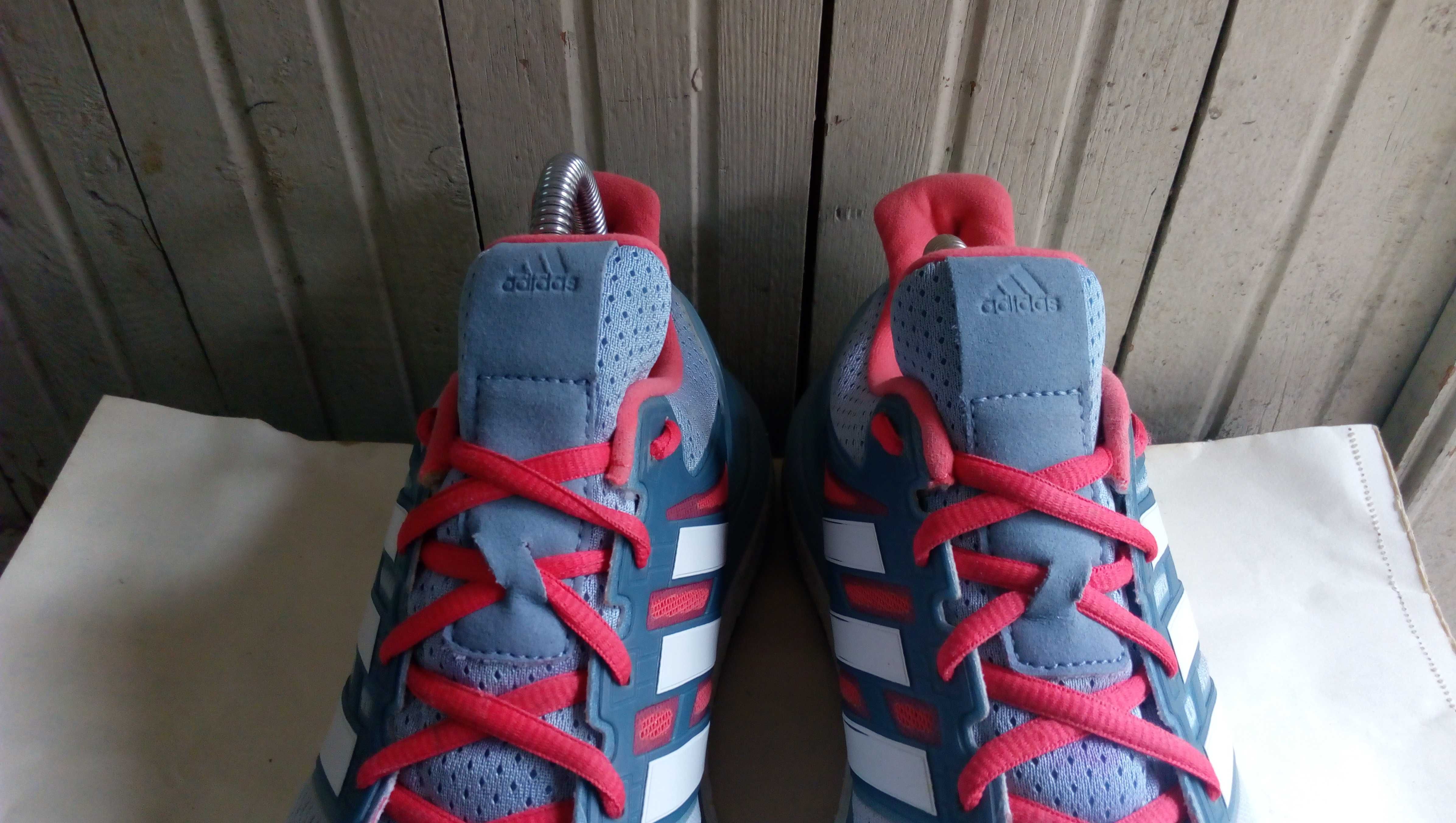 '' Adidas Supernova ST''оригинални маратонки 39 номер