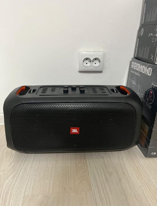 One the Go party box