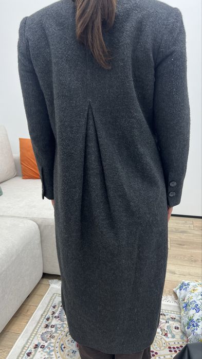 Продам пальто adl