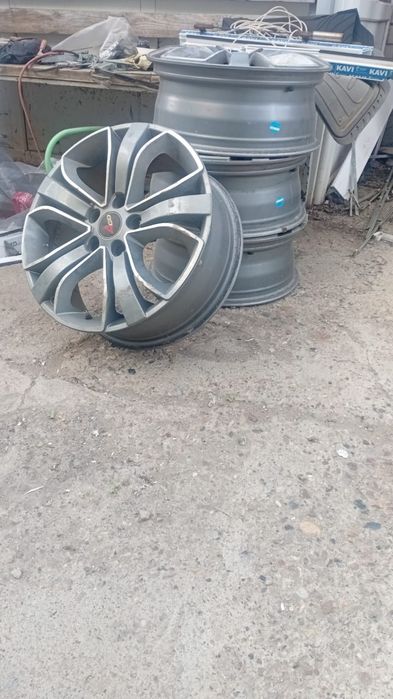 Диски для авто R17 комплект