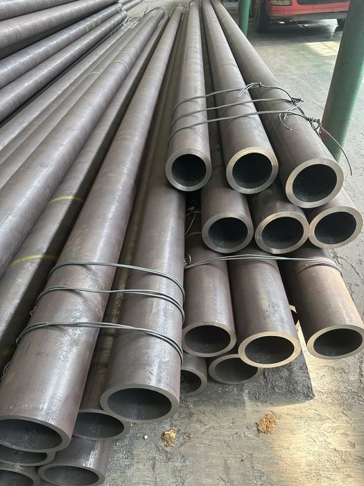 Труба стальная бесшовная новая и б/у в ассортименте в Ташкенте оптом