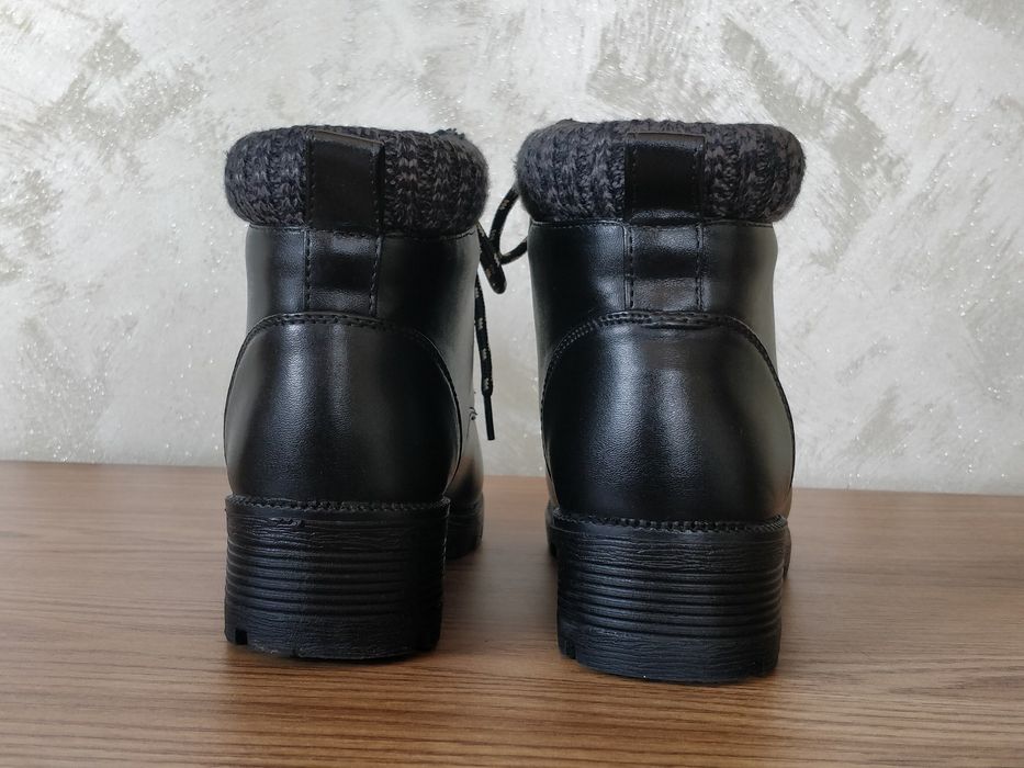 Нови дамски ватирани боти 36 номер