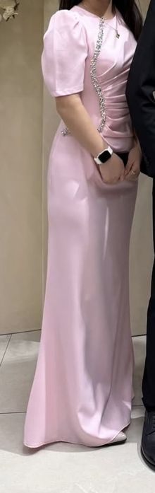 Продам вечернее легкое платье