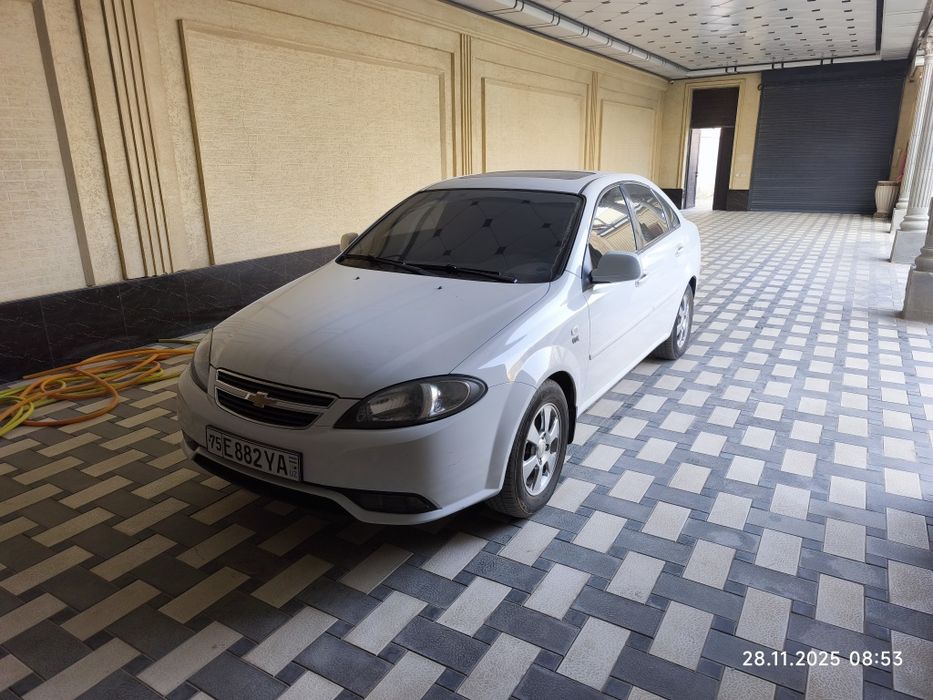 Срочно Жентра сотилади