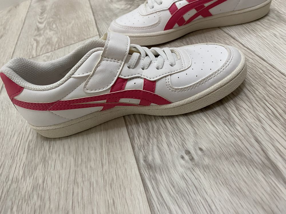 Женские кеды Onitsuka tiger ( новые)