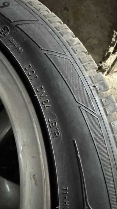 Jante Audi originale +anvelope IARNA 235/50/19