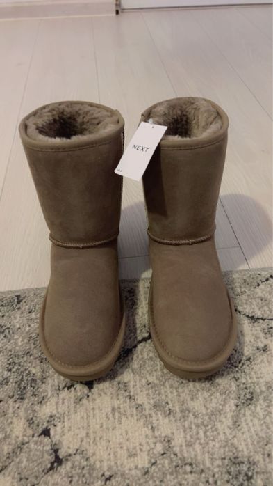 Vand Ugg Next Dama