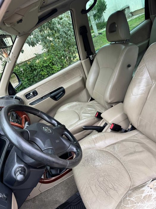Nissan Terrano 2