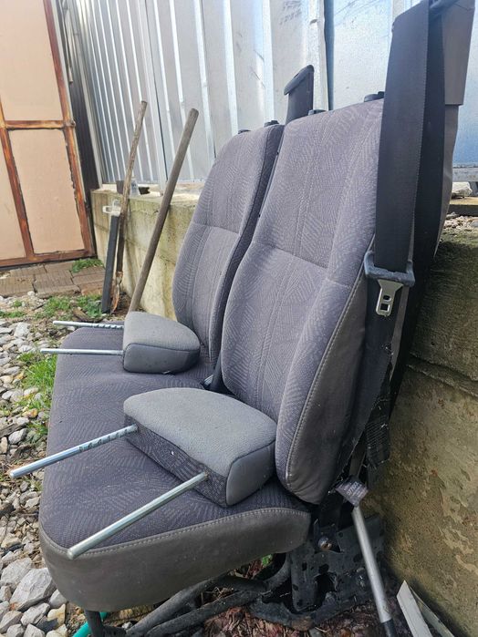 Двойна седалка за Форд Транзит след 2007г.