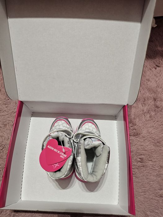 Agatha Ruiz de la Prada. Детски Апрески