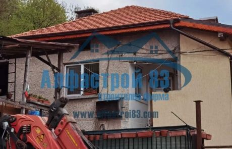 Ремонт на покриви Банкя