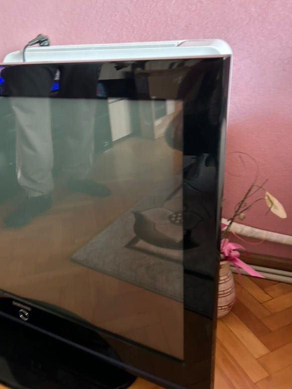 Плазмен телевизор SAMSUNG 42
